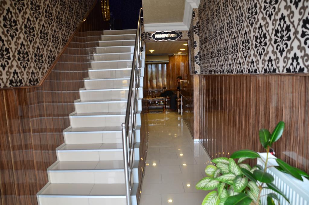 שנליאורפה Istiklal Hotel מראה חיצוני תמונה