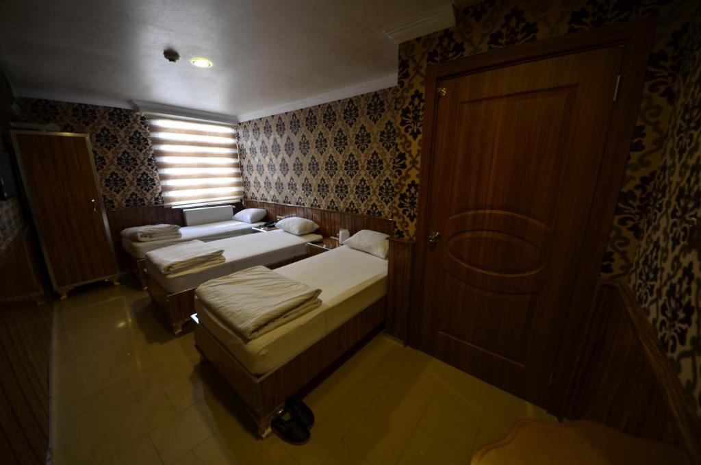 שנליאורפה Istiklal Hotel חדר תמונה
