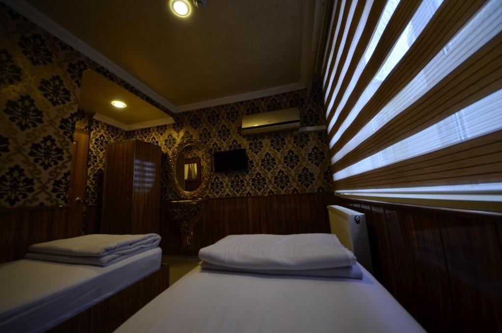שנליאורפה Istiklal Hotel מראה חיצוני תמונה