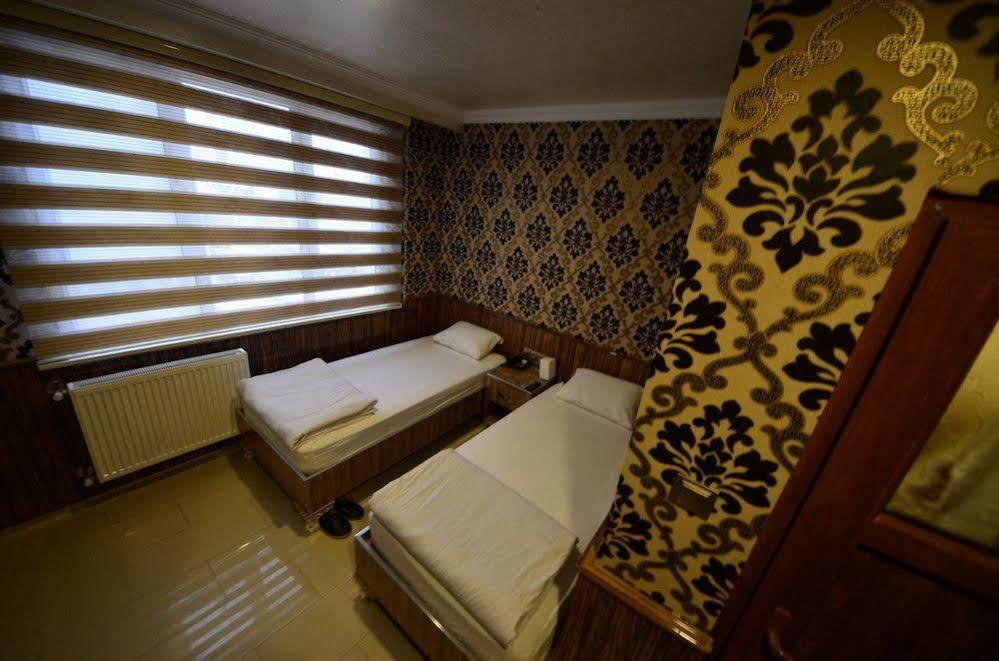 שנליאורפה Istiklal Hotel מראה חיצוני תמונה