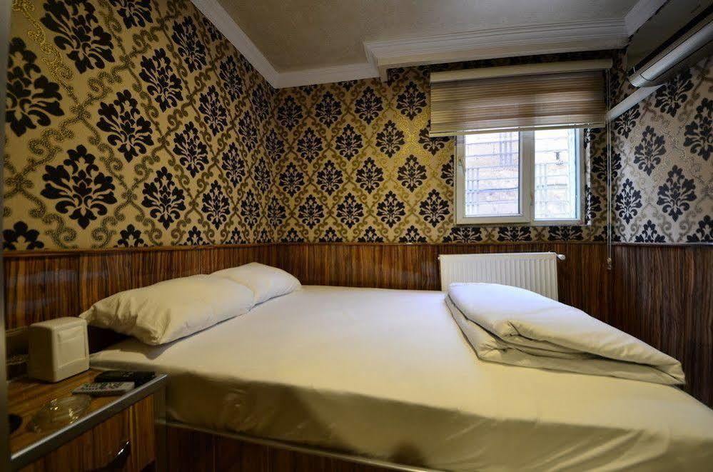 שנליאורפה Istiklal Hotel מראה חיצוני תמונה