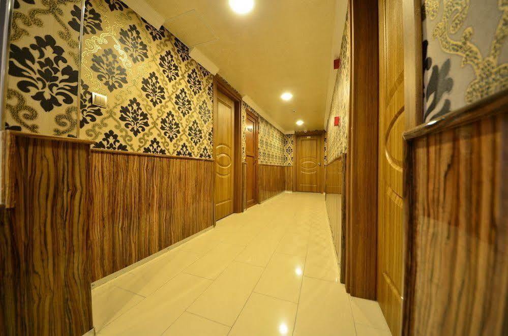 שנליאורפה Istiklal Hotel מראה חיצוני תמונה